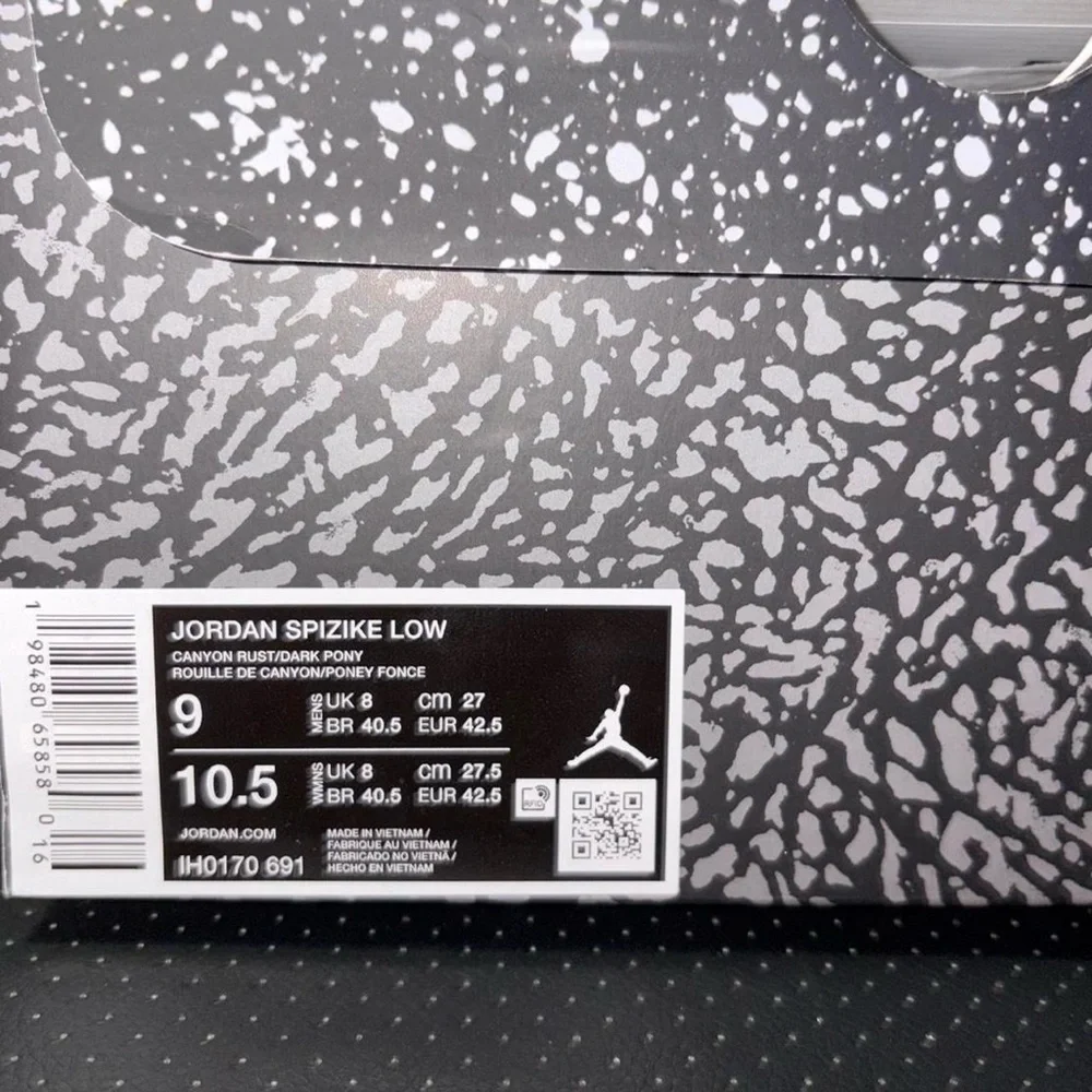 Jordan spizike low - Picture 3 of 3
